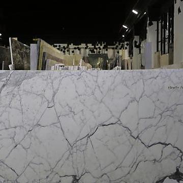 Фото - Мрамор Бьянко Каррара Статуаретто Экстра (Bianco Carrara Statuaretto Extra)